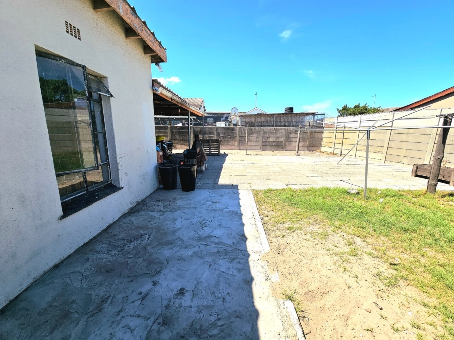 3 Bedroom Property for Sale in Lotus River Western Cape